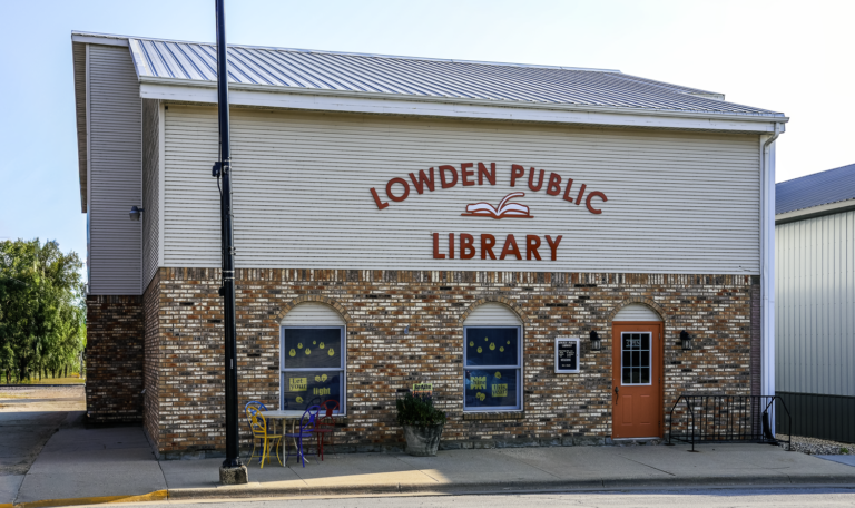 Lowden Public Library