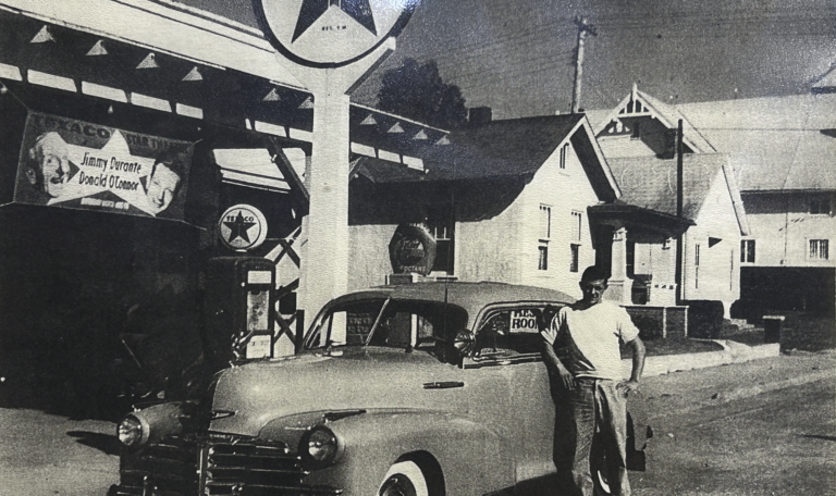 Gade's Garage in 1925