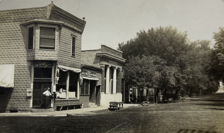 Main and McKinley - 1915